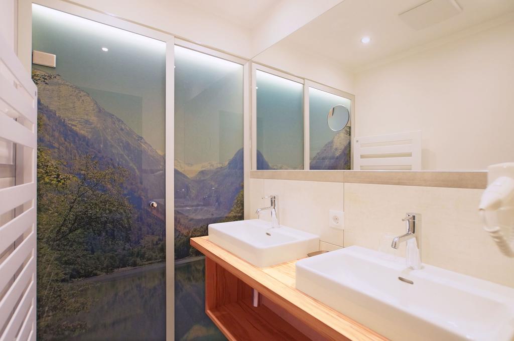 ホテル Haus Hinterトゥクス 部屋 写真
